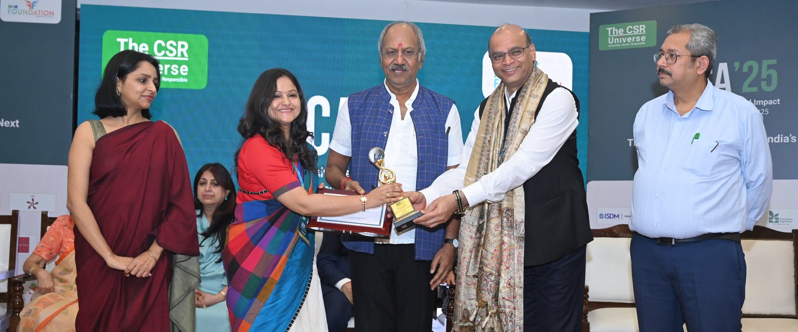 Keep your supporters up to date has never !